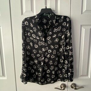 Ralph Lauren Pull over top size  XL gently worn like new